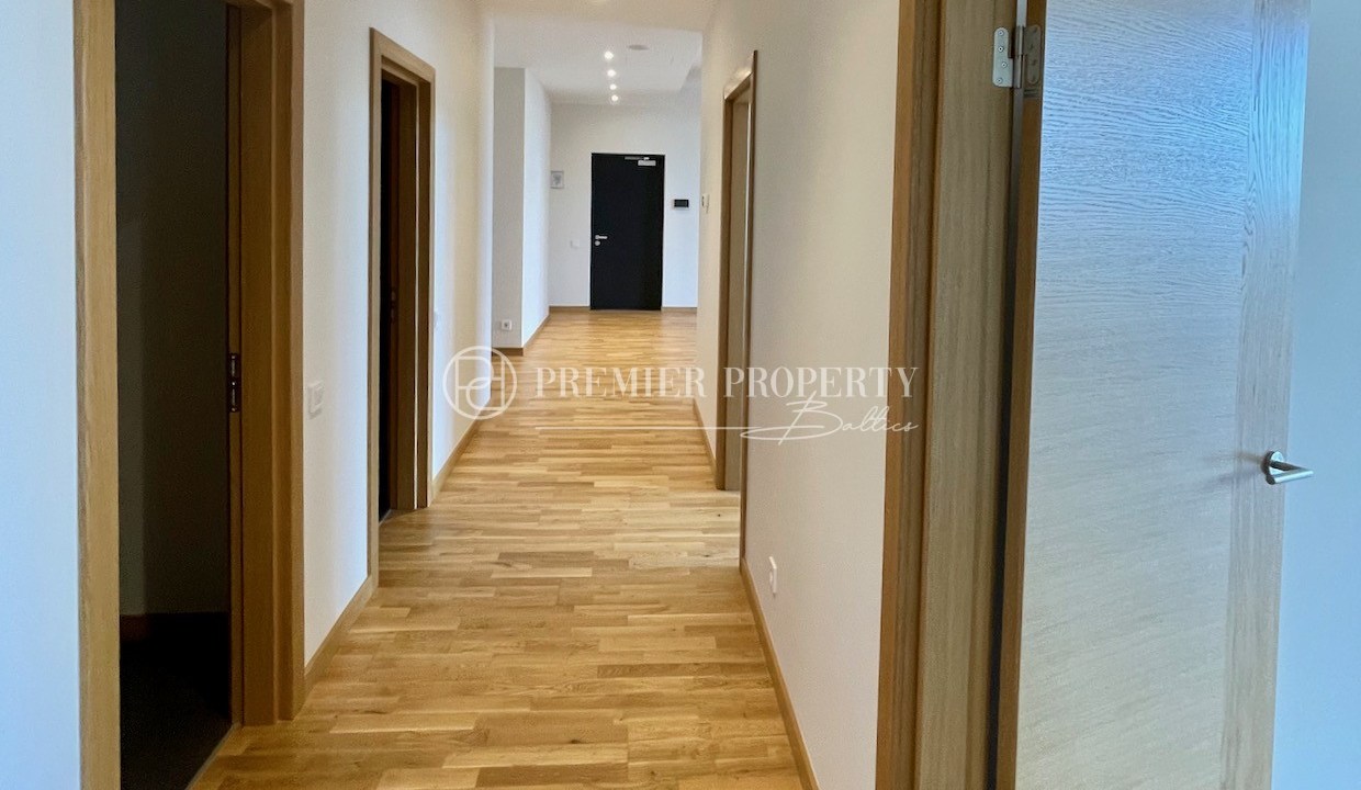 MEZAPARKA 1_111-2105_11