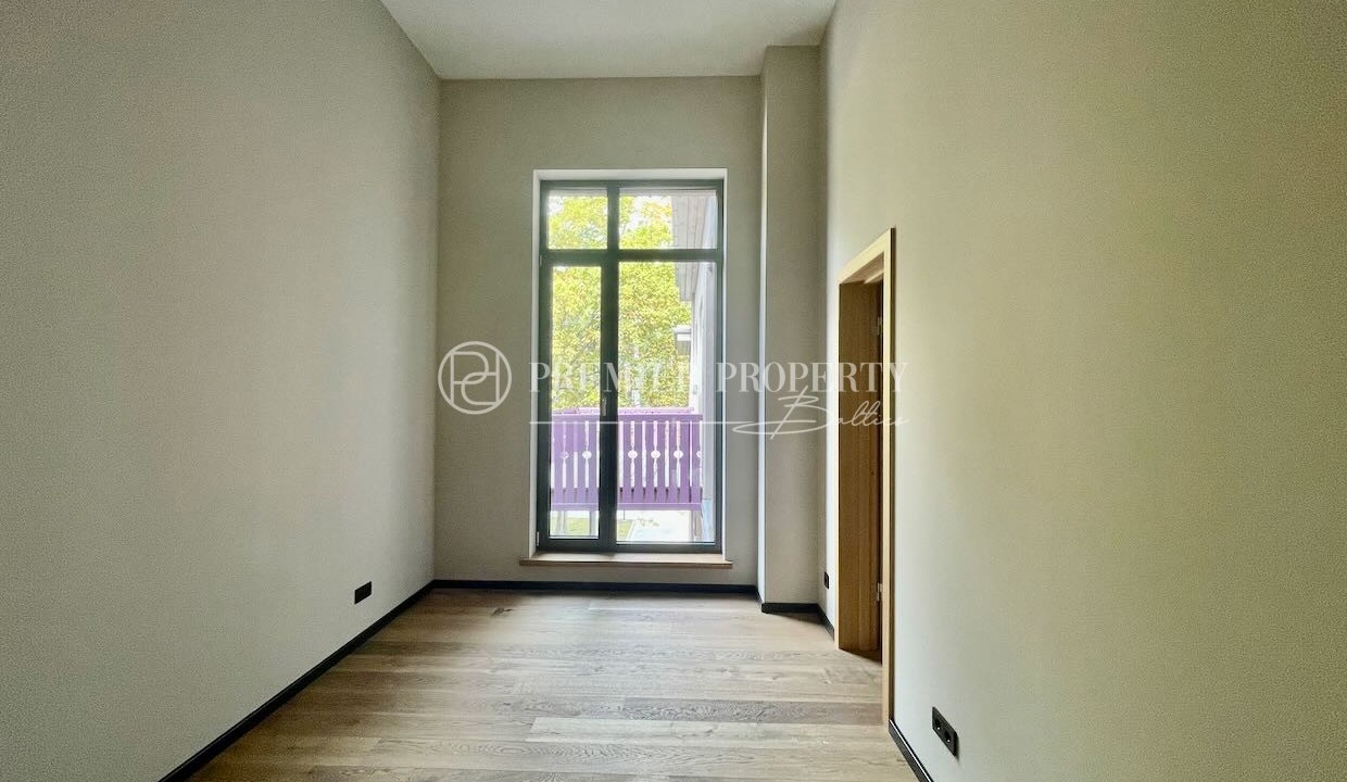 MEZAPARKA 10_111-2804 - 3