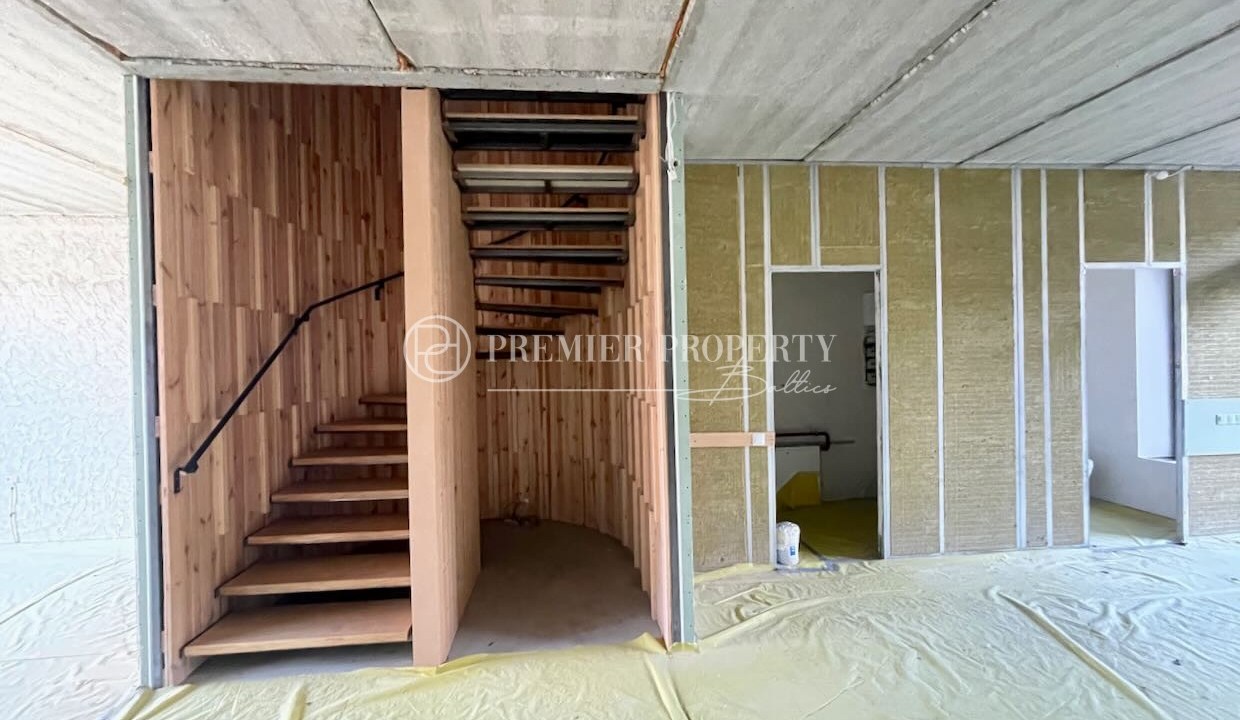 LAZDU 6_121-0403 - 6